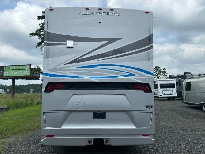 2026 Tiffin Motorhomes 2026 Tiffin Motorhomes Allegro Bay - thumbnail 5