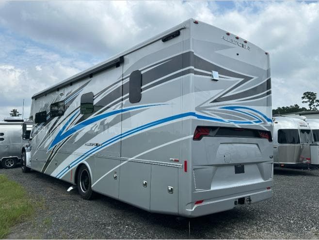 2026 Tiffin Motorhomes 2026 Tiffin Motorhomes Allegro Bay - thumbnail 6