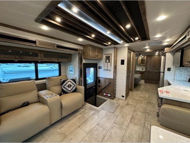 2026 Tiffin Motorhomes 2026 Tiffin Motorhomes Allegro Bay - thumbnail 19