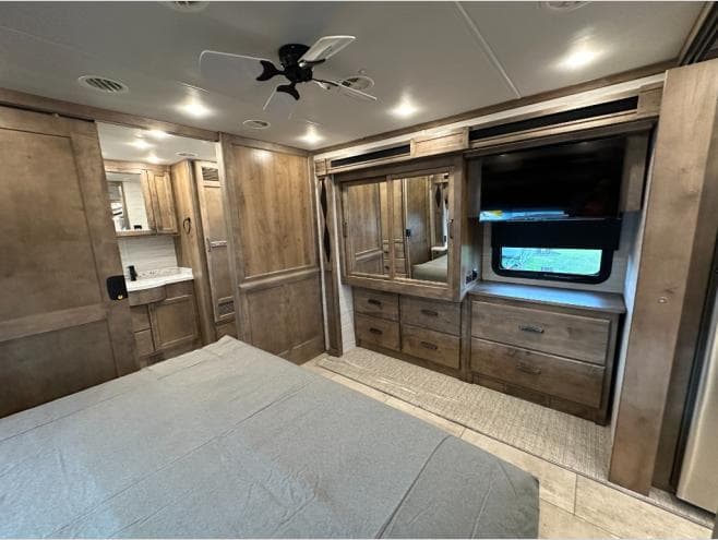 2026 Tiffin Motorhomes 2026 Tiffin Motorhomes Allegro Bay - thumbnail 24