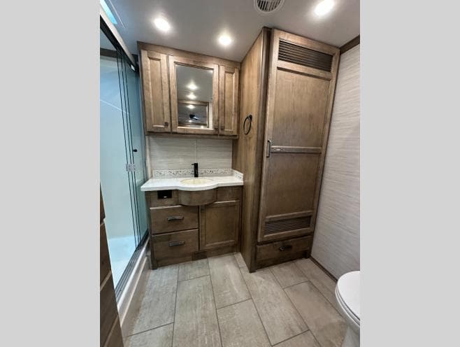 2026 Tiffin Motorhomes 2026 Tiffin Motorhomes Allegro Bay - thumbnail 26
