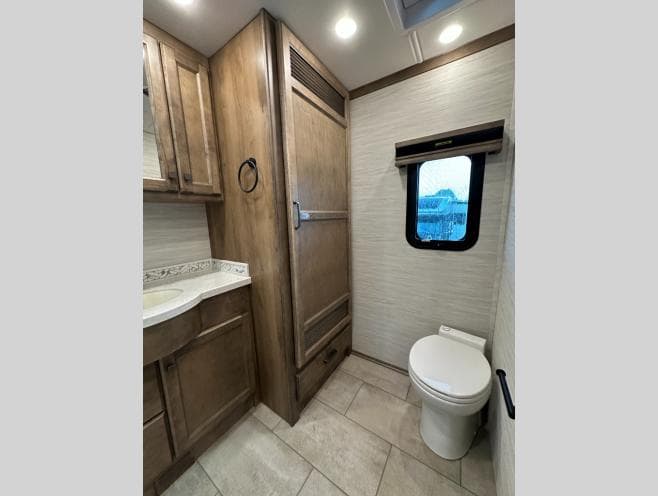 2026 Tiffin Motorhomes 2026 Tiffin Motorhomes Allegro Bay - thumbnail 27
