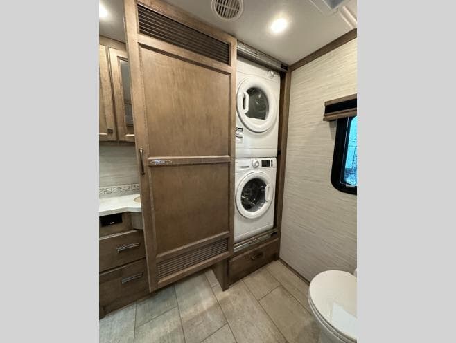 2026 Tiffin Motorhomes 2026 Tiffin Motorhomes Allegro Bay - thumbnail 28