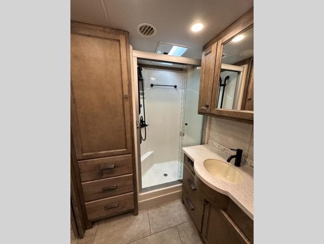 2026 Tiffin Motorhomes 2026 Tiffin Motorhomes Allegro Bay - thumbnail 29