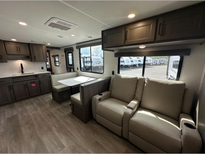 2026 Grand Design 2026 Grand Design Transcend Xplor - thumbnail 17