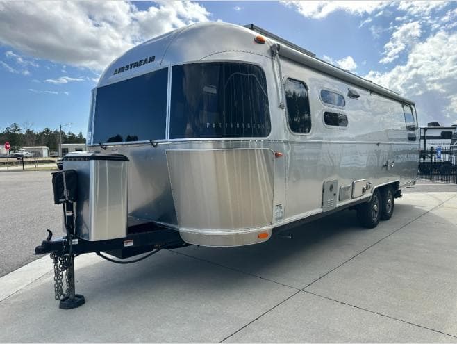 2022 Airstream 2022 Airstream Pottery Barn Special Edition - thumbnail 7