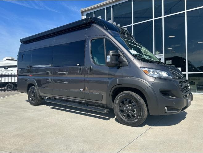 2026 Airstream Rangeline Pop Top Sleeper