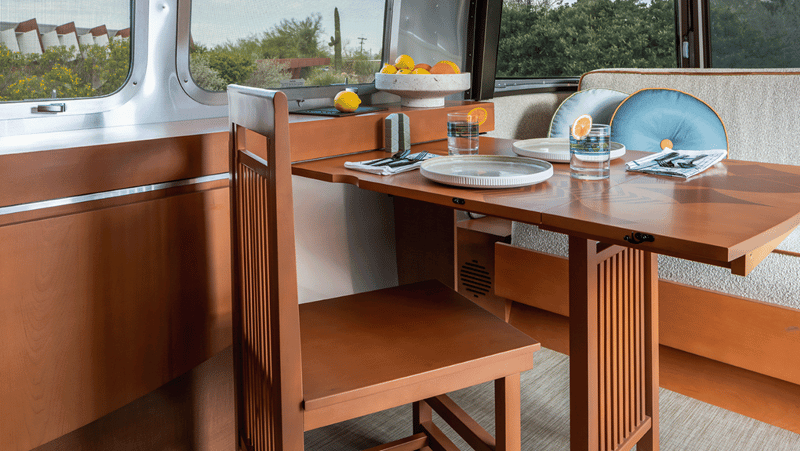 2027 Airstream 2027 Airstream Frank Lloyd Wright LE - thumbnail 4