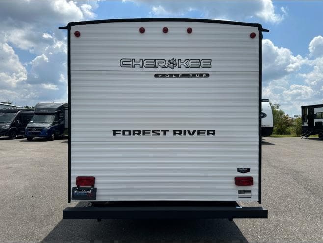 2026 Forest River 2026 Forest River Cherokee Wolf Pup - thumbnail 5
