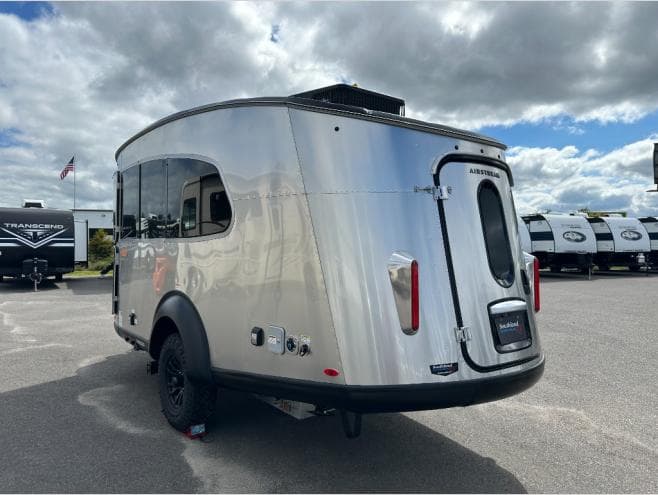 2026 Airstream 2026 Airstream Basecamp Xe - thumbnail 5