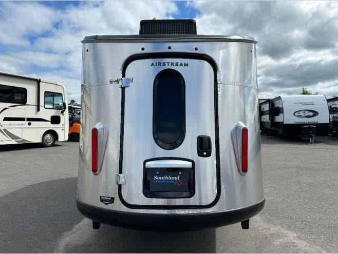 2026 Airstream 2026 Airstream Basecamp Xe - thumbnail 6