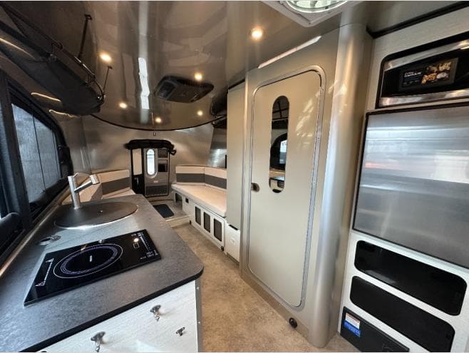 2026 Airstream 2026 Airstream Basecamp Xe - thumbnail 16