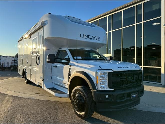 2026 Grand Design Lineage Series F 31ZW