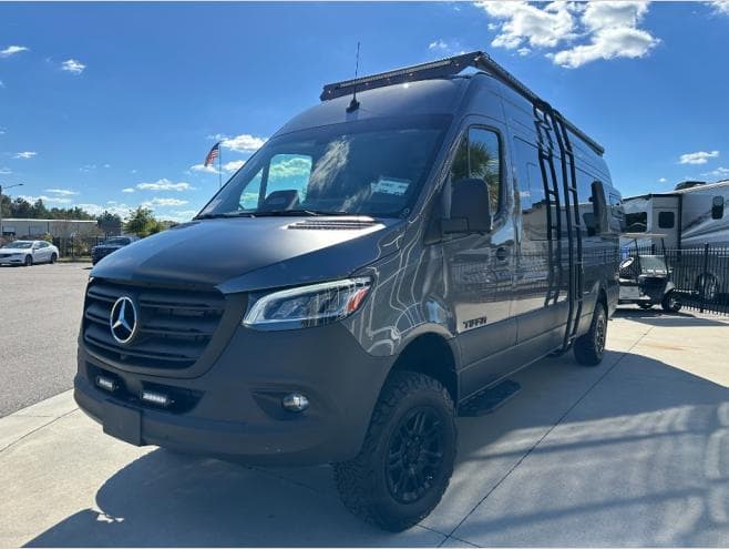 2026 Tiffin Motorhomes 2026 Tiffin Motorhomes GH2 - thumbnail 9