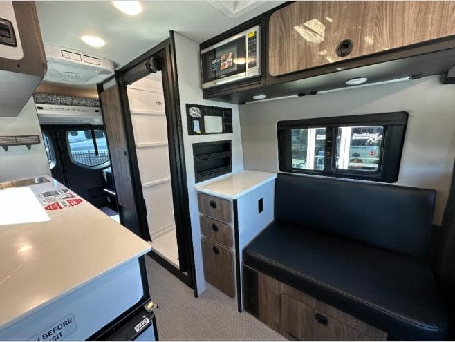 2026 Tiffin Motorhomes 2026 Tiffin Motorhomes GH2 - thumbnail 17