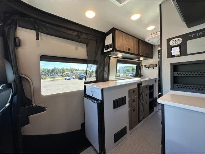 2026 Tiffin Motorhomes 2026 Tiffin Motorhomes GH2 - thumbnail 20