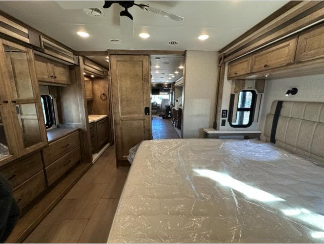 2026 Tiffin Motorhomes 2026 Tiffin Motorhomes Allegro Open Road - thumbnail 24