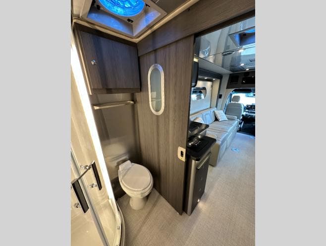 2026 Airstream 2026 Airstream Atlas - thumbnail 24