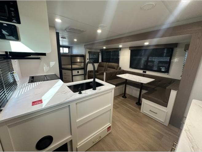 2026 Grand Design 2026 Grand Design Transcend Xplor - thumbnail 10