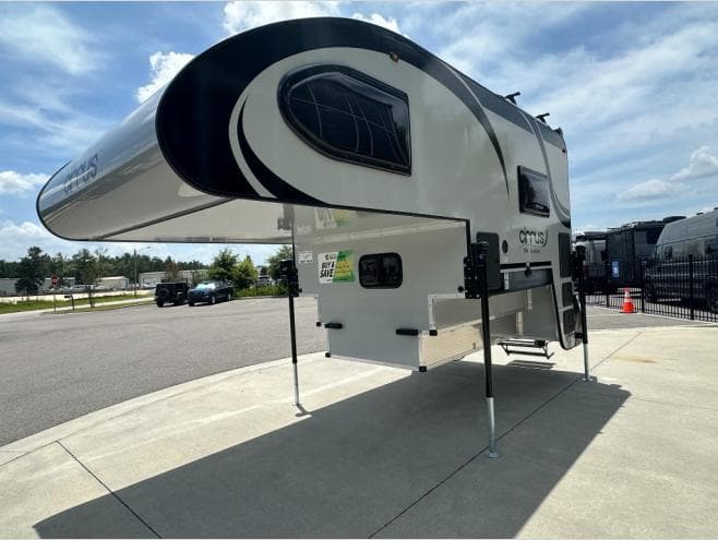 2026 nuCamp 2026 nuCamp Cirrus - thumbnail 6