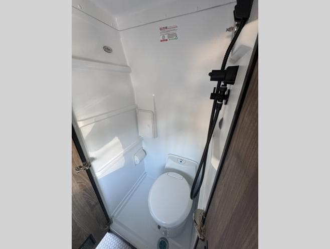 2026 Tiffin Motorhomes 2026 Tiffin Motorhomes GH1 - thumbnail 18