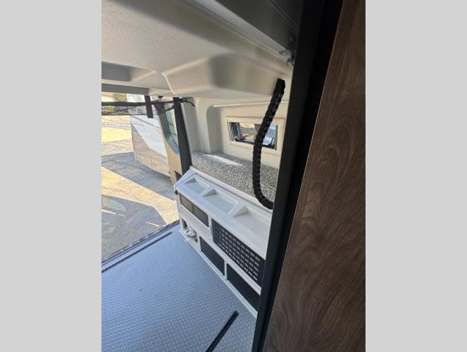 2026 Tiffin Motorhomes 2026 Tiffin Motorhomes GH1 - thumbnail 22