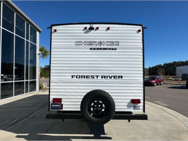 2026 Forest River 2026 Forest River Cherokee Wolf Pup - thumbnail 5
