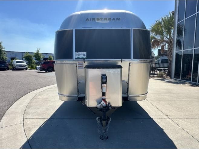 2026 Airstream 2026 Airstream Flying Cloud - thumbnail 10