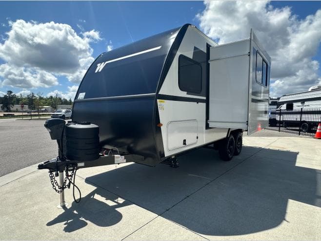 2026 Winnebago 2026 Winnebago Micro Minnie - thumbnail 8