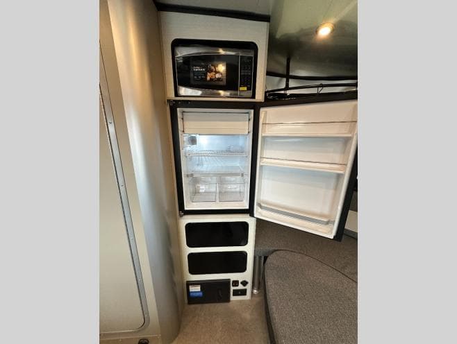 2026 Airstream 2026 Airstream Basecamp Xe - thumbnail 13