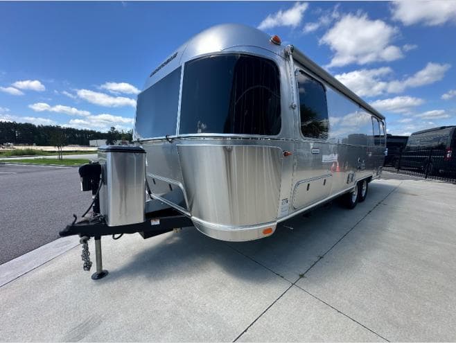 2026 Airstream 2026 Airstream International - thumbnail 9