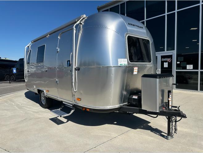 2026 Airstream World Traveler 22RB