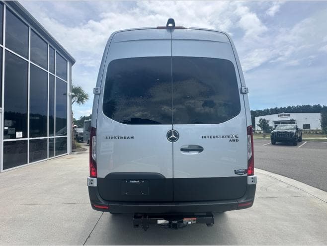 2026 Airstream 2026 Airstream Interstate 19x - thumbnail 4