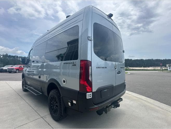 2026 Airstream 2026 Airstream Interstate 19x - thumbnail 6