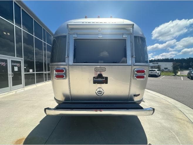 2027 Airstream 2027 Airstream Trade Wind - thumbnail 6