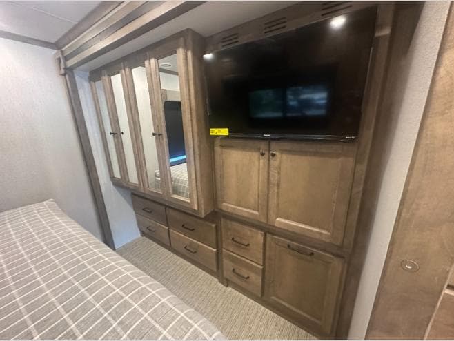 2027 Tiffin Motorhomes 2027 Tiffin Motorhomes Allegro Open Road - thumbnail 26