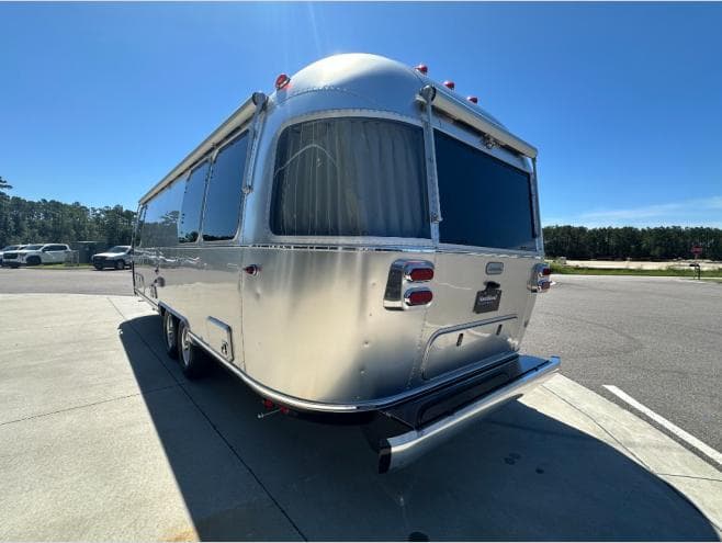 2026 Airstream 2026 Airstream Globetrotter - thumbnail 5