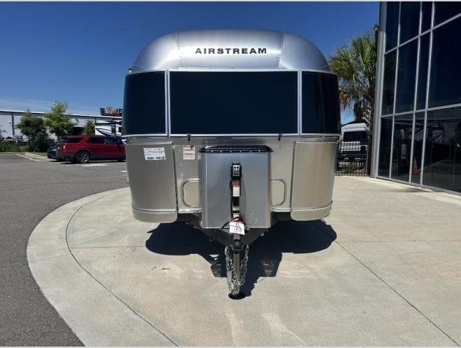 2026 Airstream 2026 Airstream Globetrotter - thumbnail 9