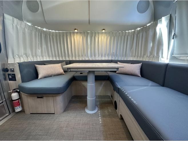 2026 Airstream 2026 Airstream Globetrotter - thumbnail 11