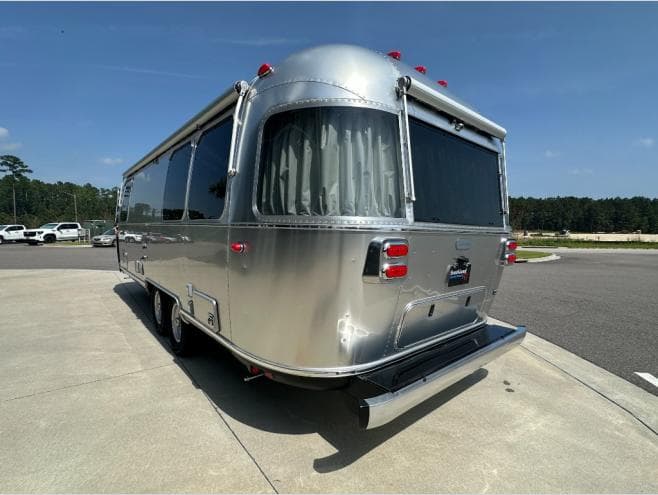 2027 Airstream 2027 Airstream Globetrotter - thumbnail 7
