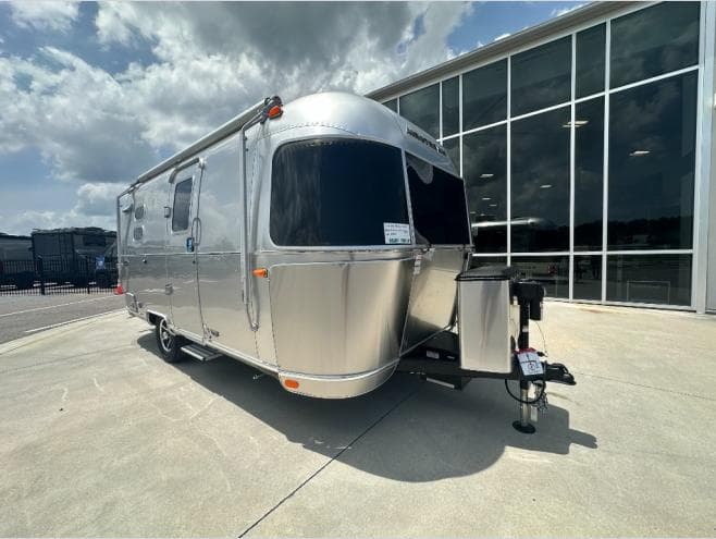 2027 Airstream Caravel 20FB