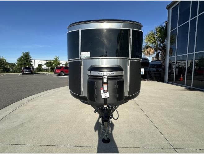 2026 Airstream 2026 Airstream Basecamp Xe - thumbnail 10