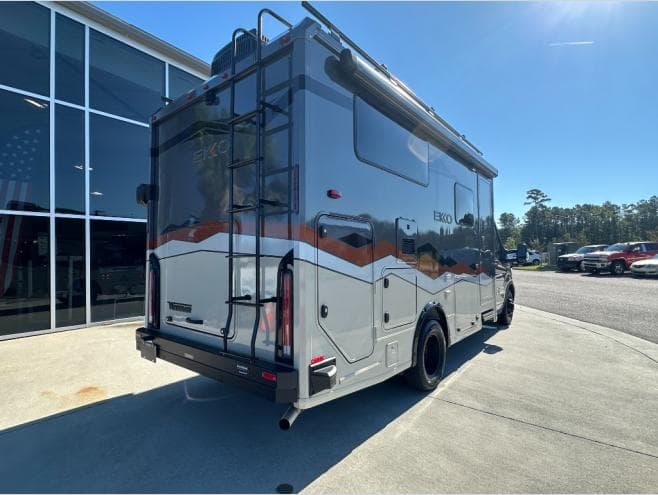 2027 Winnebago 2027 Winnebago Ekko - thumbnail 4