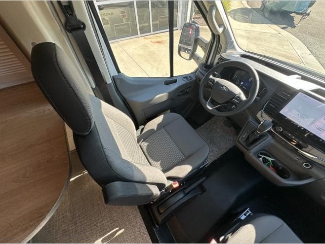 2027 Winnebago 2027 Winnebago Ekko - thumbnail 12