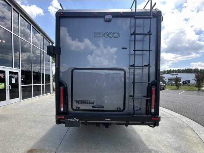 2027 Winnebago 2027 Winnebago Ekko - thumbnail 5