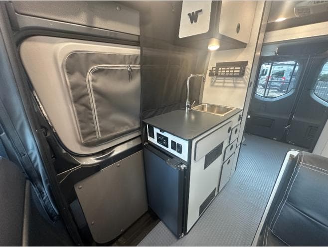 2027 Winnebago 2027 Winnebago Revel Sport - thumbnail 13