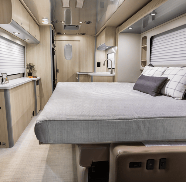 2027 Airstream 2027 Airstream Atlas - thumbnail 7