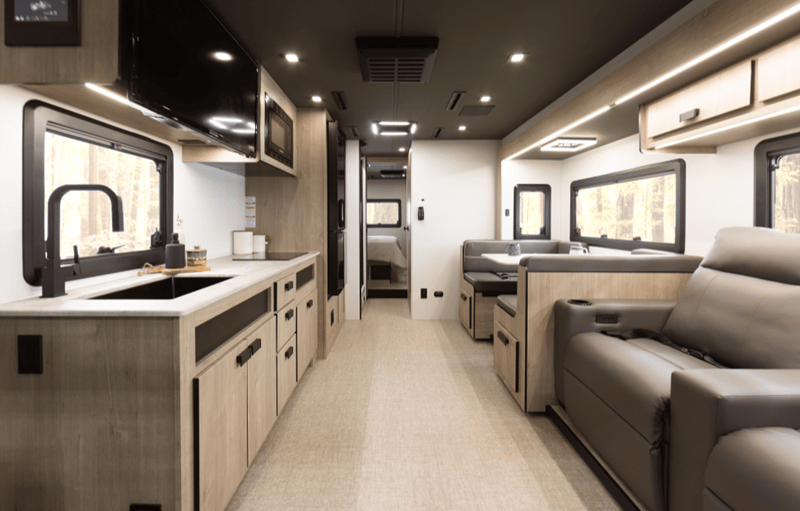 2027 Grand Design 2027 Grand Design Lineage Series E - thumbnail 2