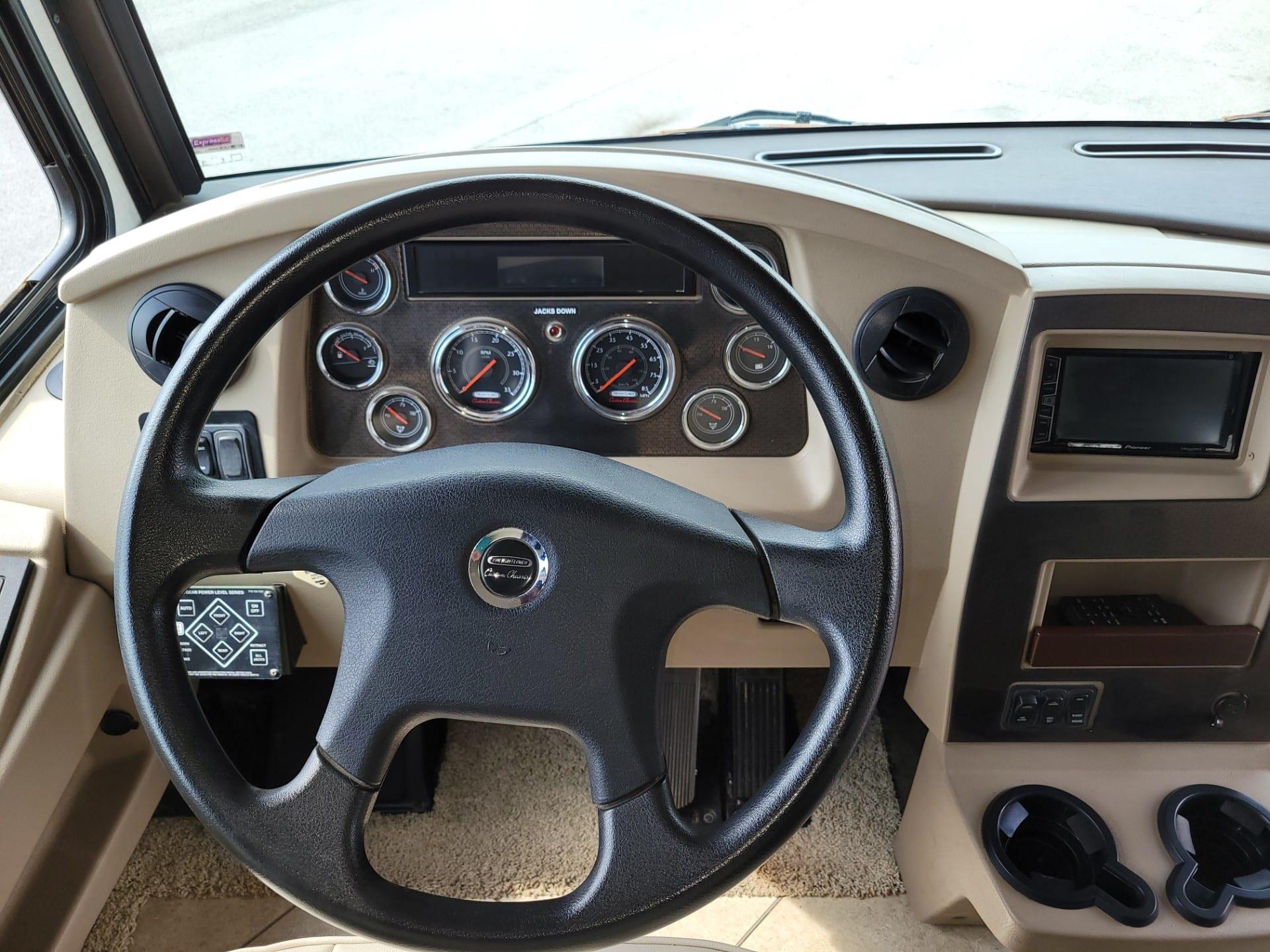 2016 Winnebago 2016 Winnebago Forza - thumbnail 11