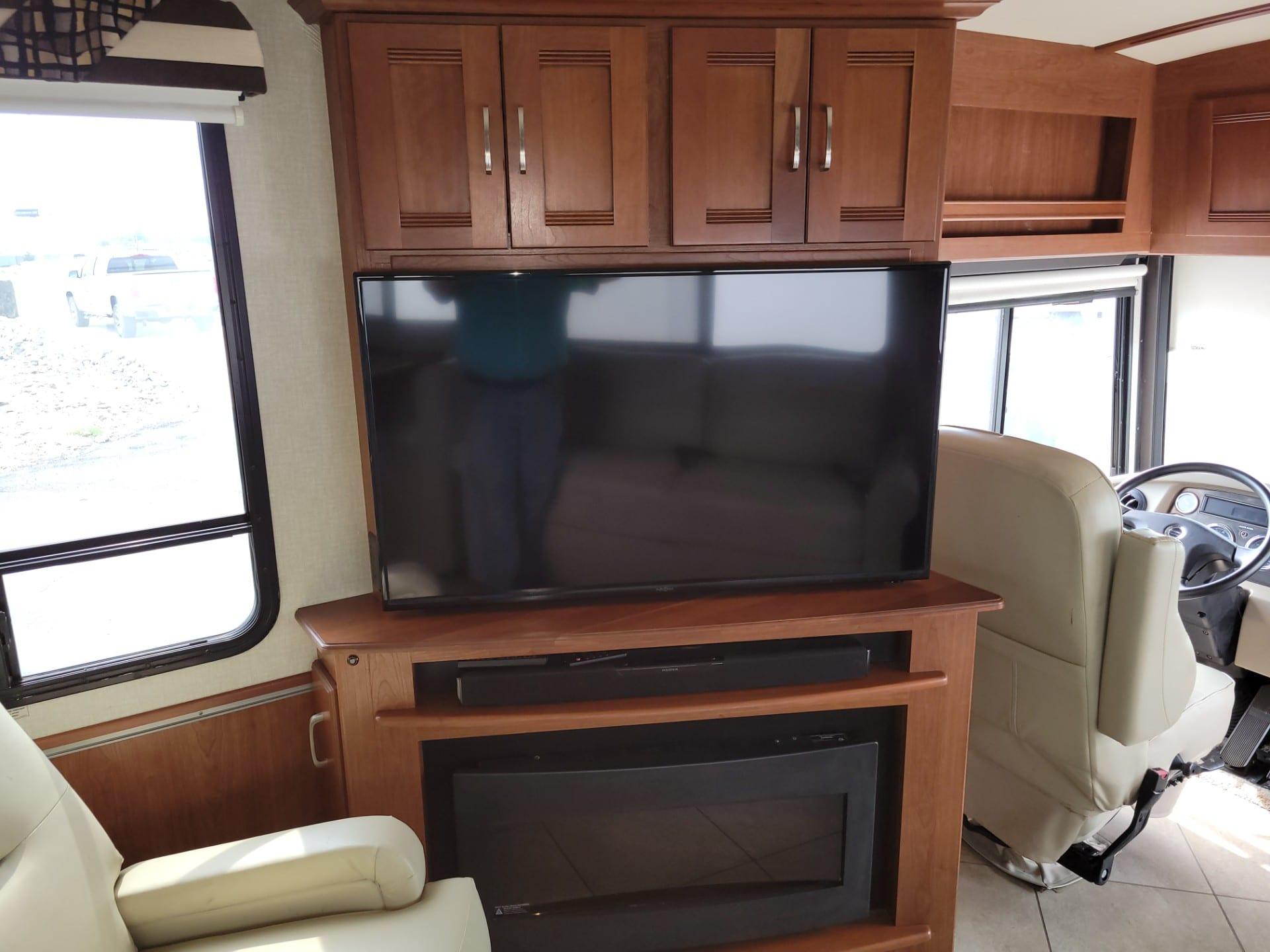 2016 Winnebago 2016 Winnebago Forza - thumbnail 16